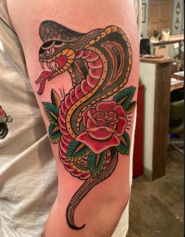 colorful cobra tatto mike
